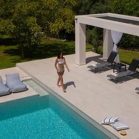 Brand New Karidia Villa Frínion